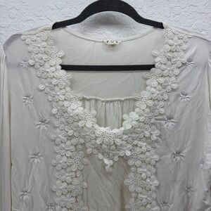 POL Ivory Boho Peasant Top Floral Embroidered Crochet Lace Blouse Cottagecore L